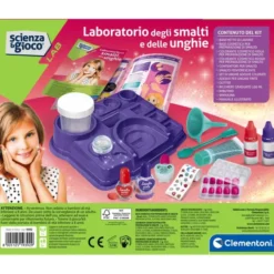 Laboratorio degli smalti e delle unghie